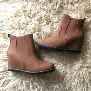 Universal Thread Wedge Ankle Boot